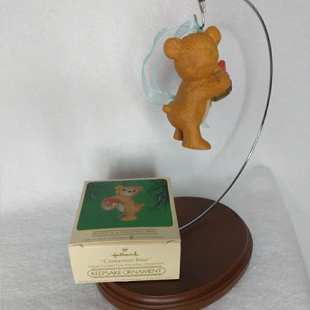 Hallmark 1984 Cinnamon Bear Ornament